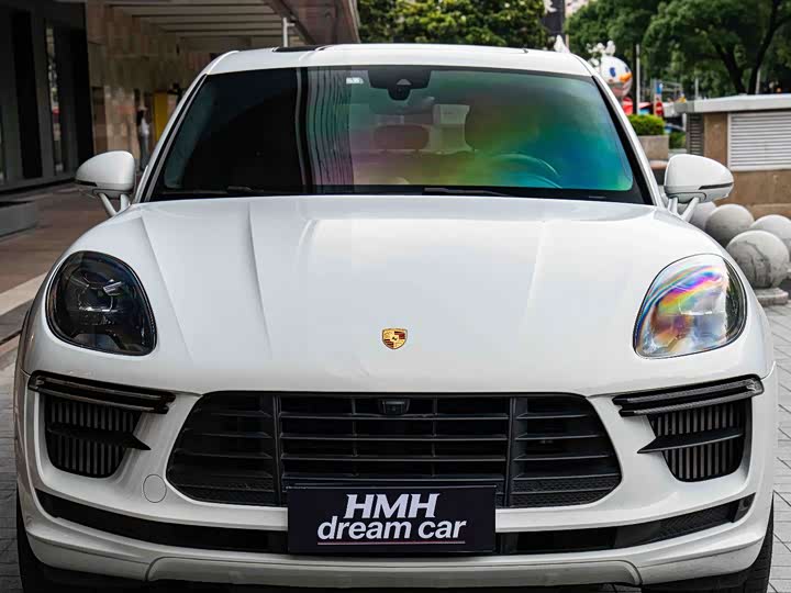 Porsche Macan, 2022 — фото 2 из 9