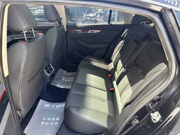 Dongfeng Aeolus Yixuan Max, 2021 — фото 7 из 9