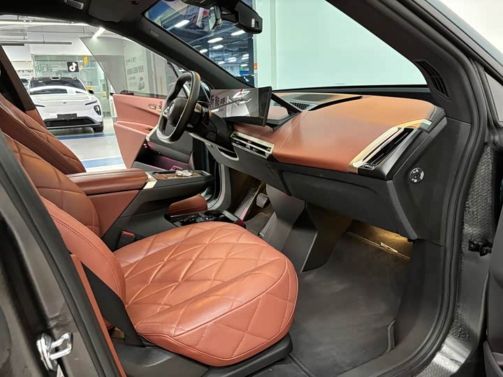 BMW iX, 2024 — фото 4 из 9