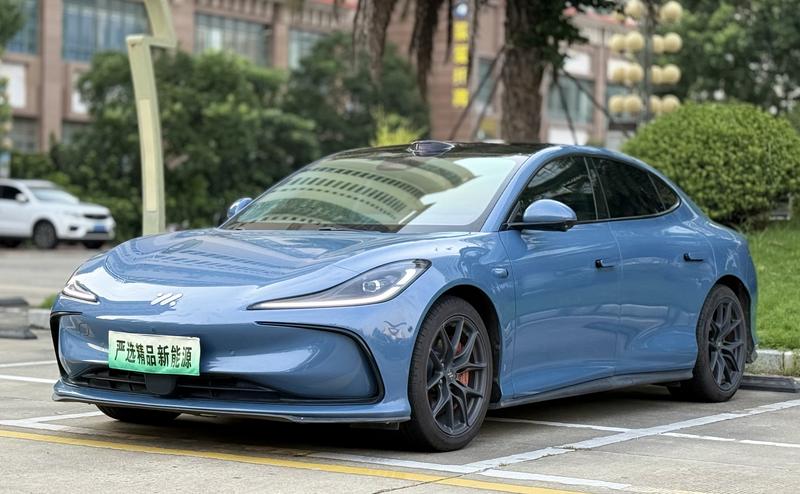 IM motors L6, 2024 — купить в Москве под ключ