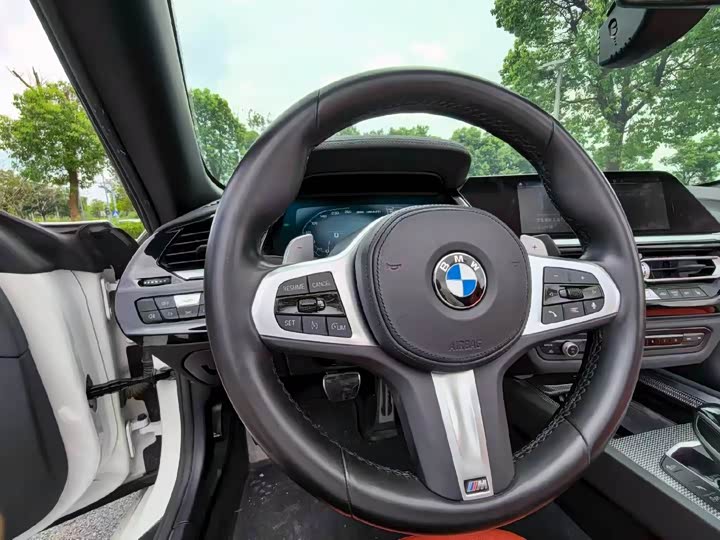BMW Z4, 2022 — фото 7 из 9