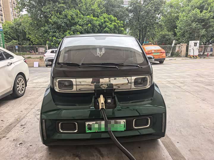 Baojun KiWi EV, 2022 — фото 2 из 9