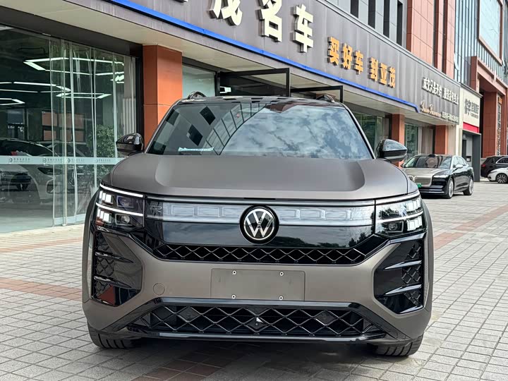 Volkswagen Teramont Pro, 2024 — фото 2 из 9