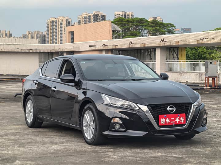 Nissan Teana, 2022 — фото 3 из 9