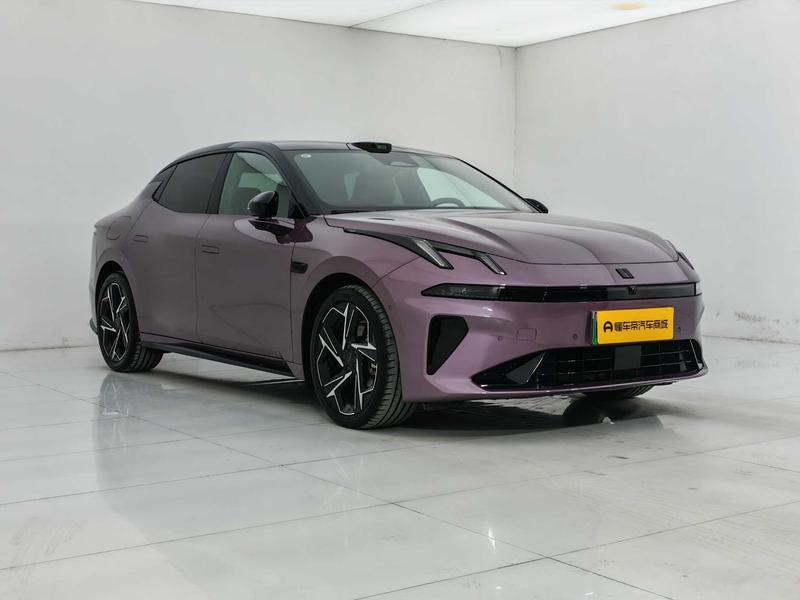 Lynk & Co 07 EM-P Hybrid, 2025 — фото 3 из 12
