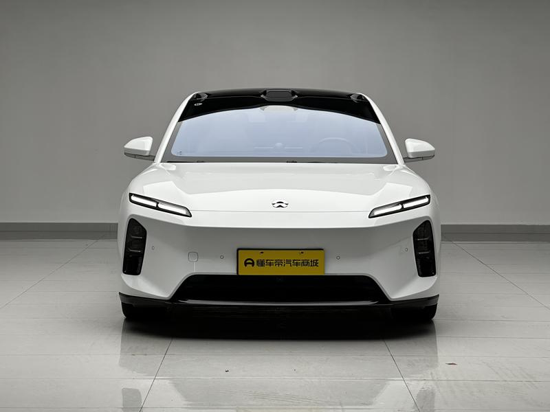 Nio ET5, 2025 — фото 2 из 12