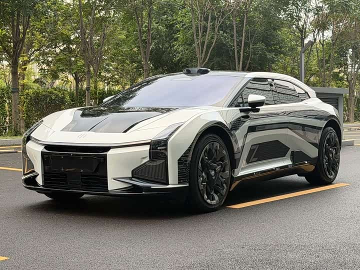 HiPhi Z, 2023 — купить в Брянске под ключ