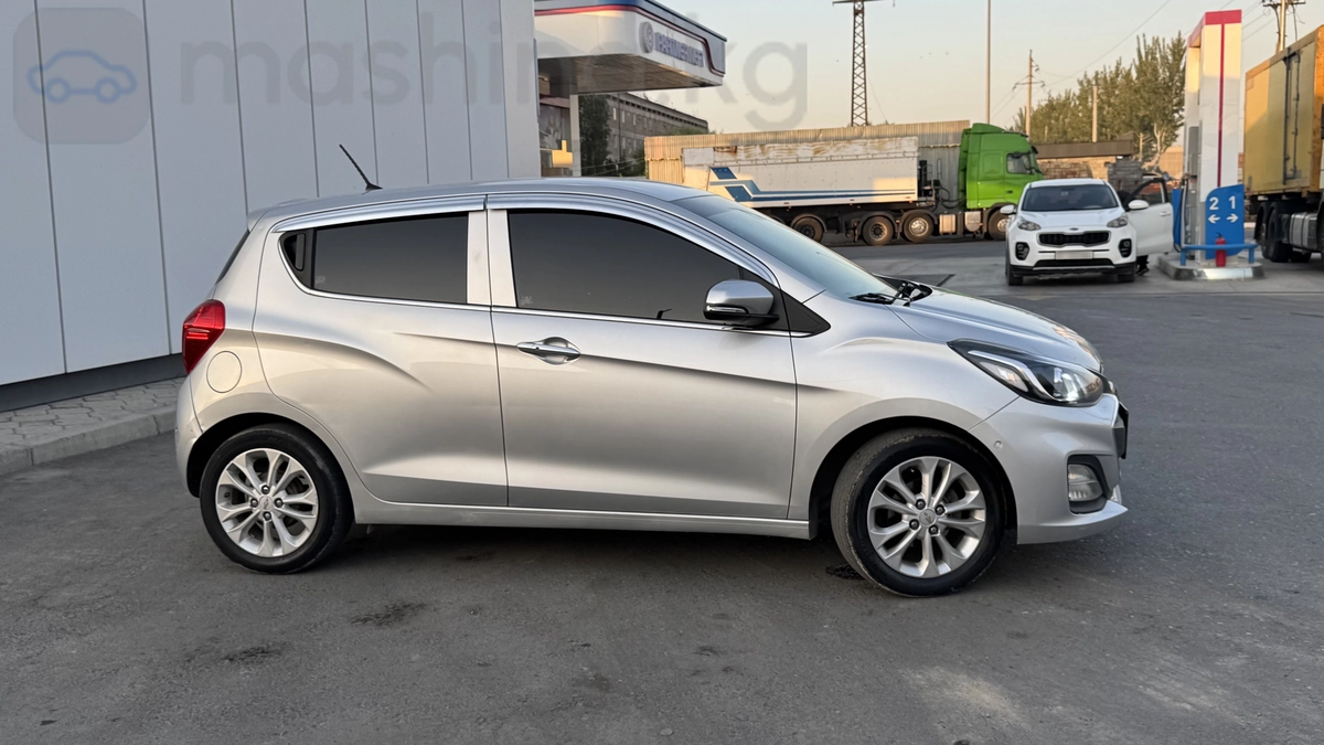 Chevrolet Spark, 2021 — фото 8 из 9