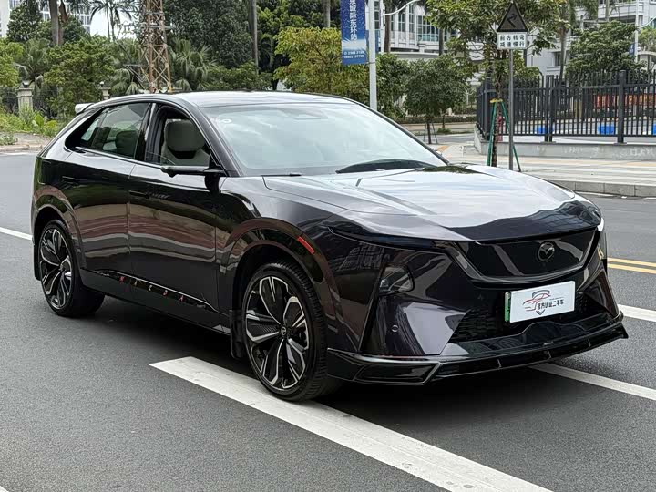 Mazda EZ-60, 2025 — фото 3 из 9