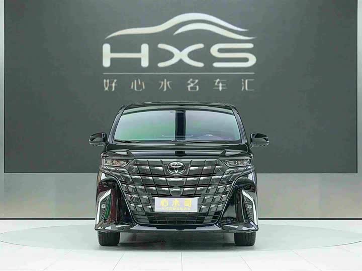 Toyota Alphard, 2024 — фото 2 из 9