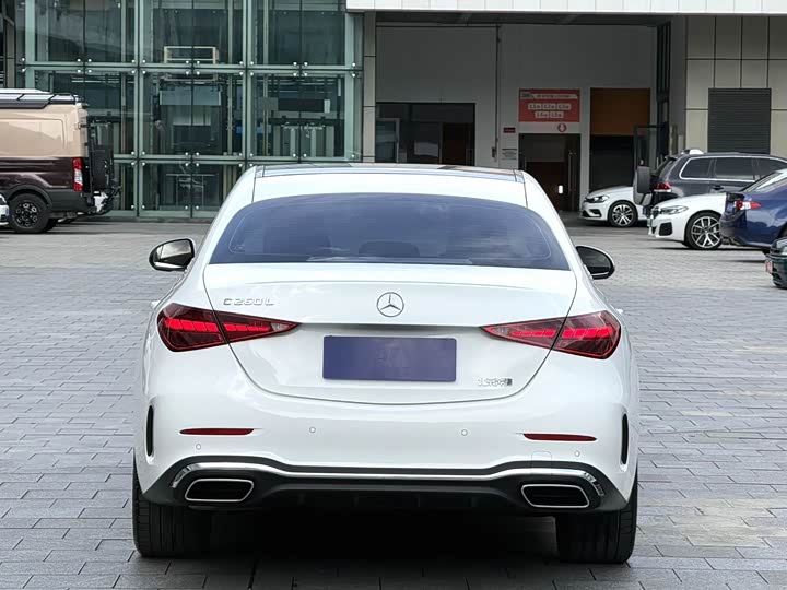 Mercedes-Benz C-Class, 2023 — фото 6 из 7