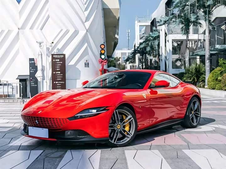 Ferrari Roma, 2023 — купить в Москве под ключ