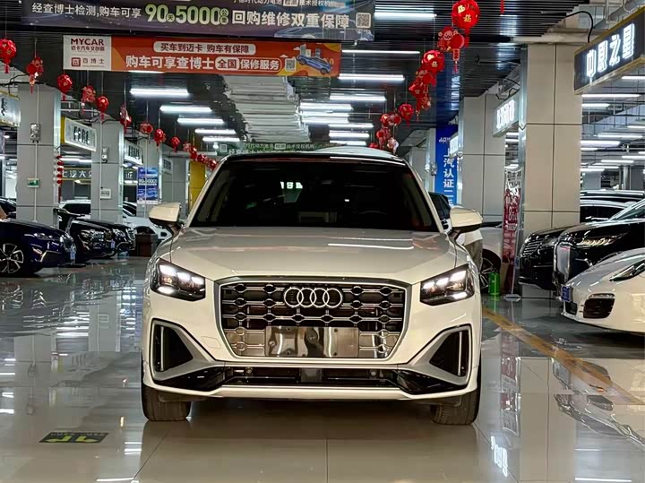 Audi Q2L, 2023 — фото 2 из 9