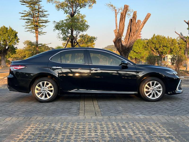 Toyota Camry, 2022 — фото 8 из 12