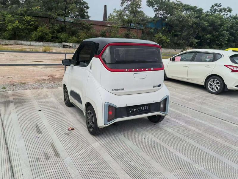 Wuling Nano EV, 2021 — фото 4 из 8