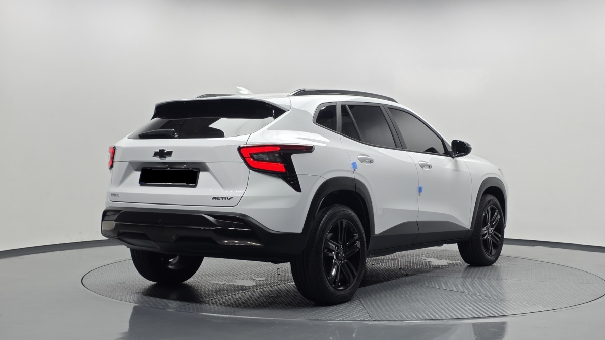 Chevrolet Trax, 2023 — фото 2 из 12