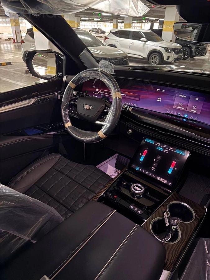 Cadillac Escalade, 2026 — фото 8 из 9