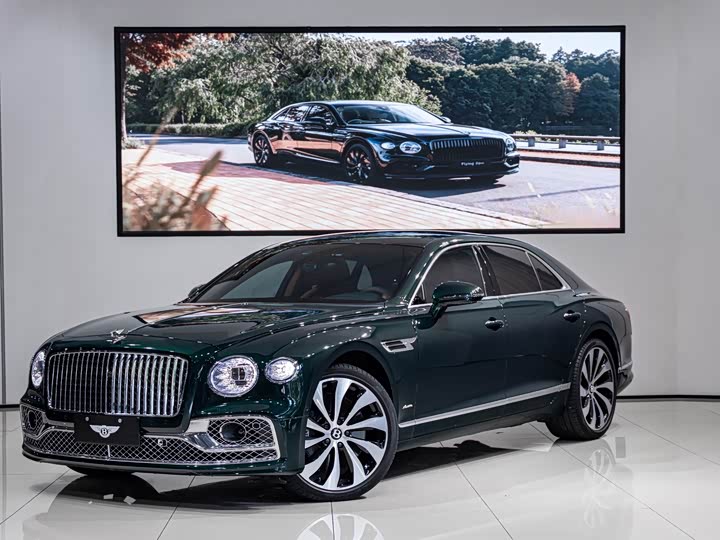 Bentley Flying Spur, 2022 — купить в Туле под ключ