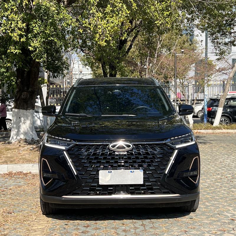 Chery Tiggo 8 Pro, 2023 — фото 2 из 12