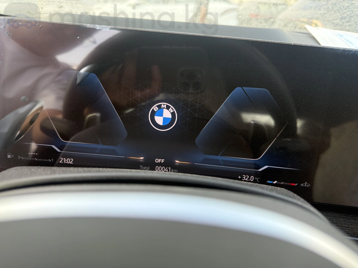 BMW X6, 2024 — фото 6 из 8