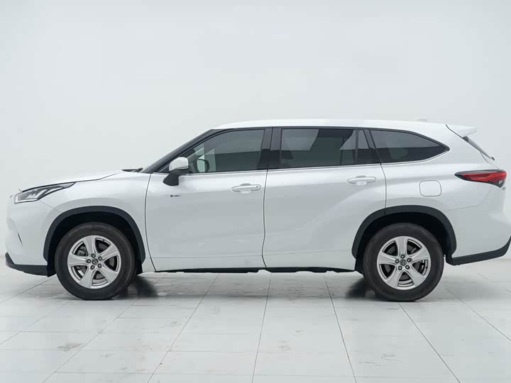 Toyota Highlander, 2025 — фото 3 из 9