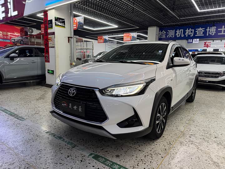 Toyota Yaris L Hatchback, 2022 — купить в Воронеже под ключ