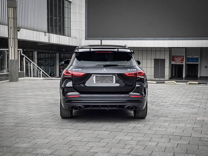 Mercedes-Benz GLA-Class AMG, 2022 — фото 6 из 9