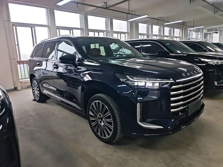 Exeed VX C-DM Hybrid, 2024 — фото 4 из 9