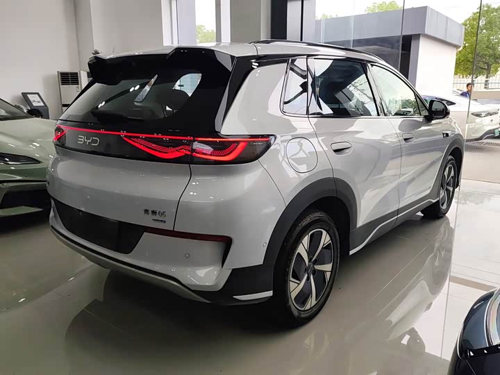 BYD Sea Lion 05 EV, 2025 — фото 4 из 9