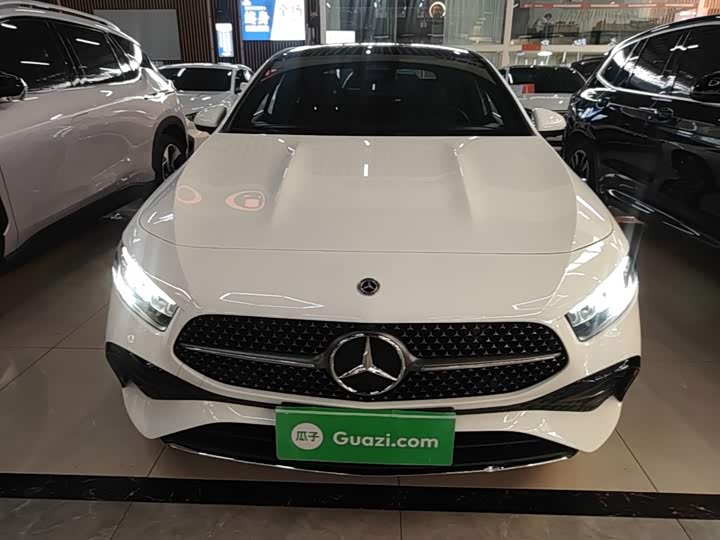 Mercedes-Benz A-Class, 2024 — фото 3 из 9