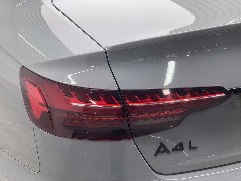 Audi A4L, 2025 — фото 10 из 12