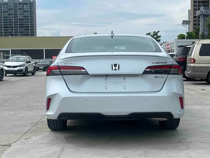 Honda Inspire Hybrid, 2026 — фото 4 из 9