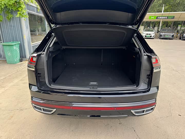 Volkswagen Teramont X, 2023 — фото 11 из 12