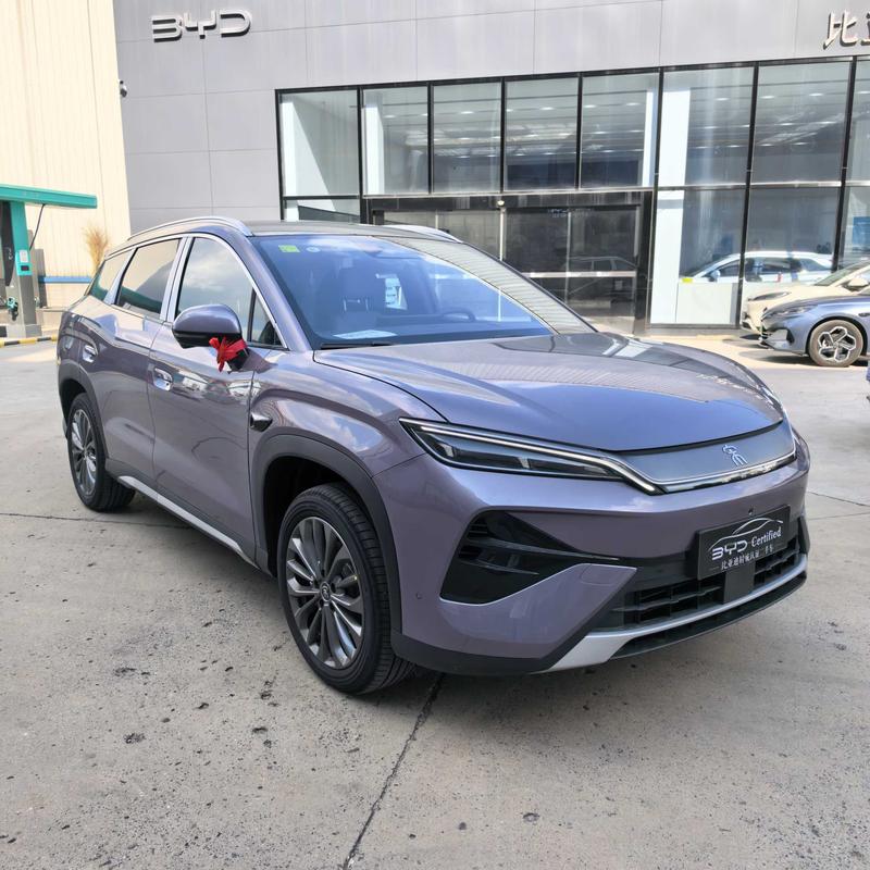 BYD Song Ultra EV, 2026 — фото 3 из 12