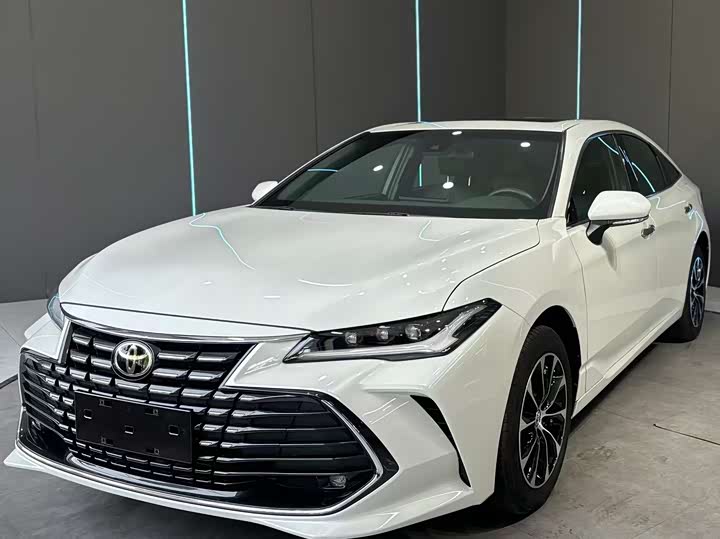 Toyota Avalon, 2023 — купить в Санкт-Петербурге под ключ