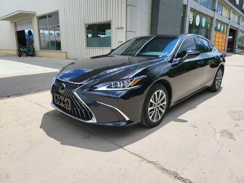 Lexus ES, 2023 — купить в Курске под ключ