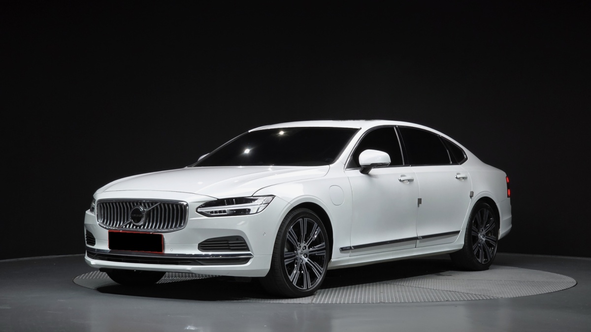 Volvo S90, 2022 — купить в Саратове под ключ