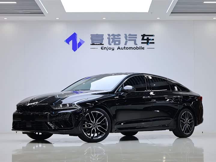 Kia K5, 2024 — купить в Смоленске под ключ
