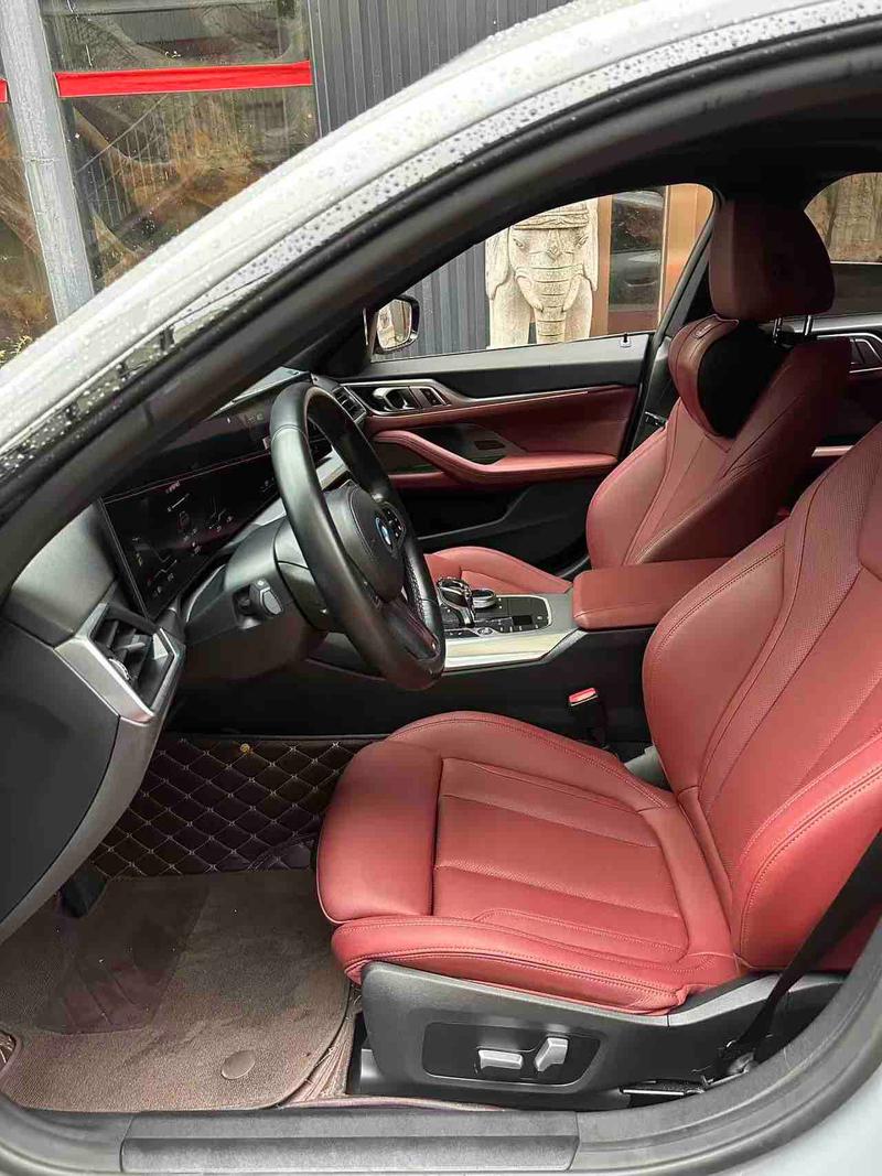 BMW i4, 2023 — фото 8 из 10