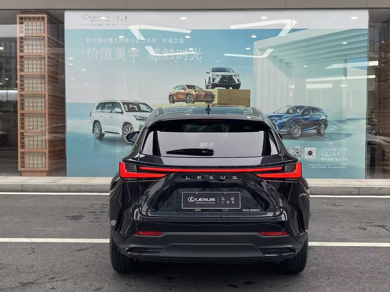 Lexus NX, 2023 — фото 3 из 10