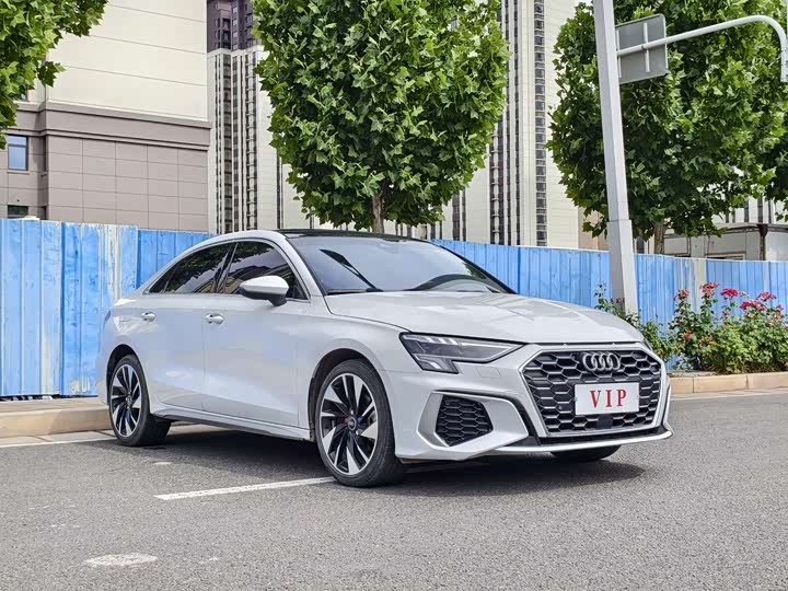 Audi A3, 2024 — фото 3 из 9