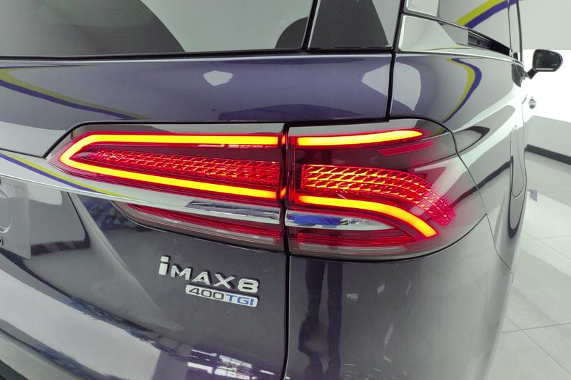 Roewe iMax 8, 2022 — фото 5 из 12