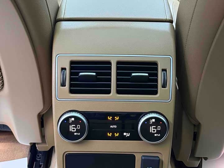 Jaguar XF L, 2023 — фото 7 из 9