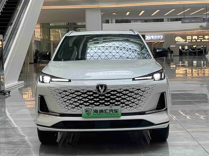 Changan CS55 Plus Hybrid, 2026 — фото 2 из 9