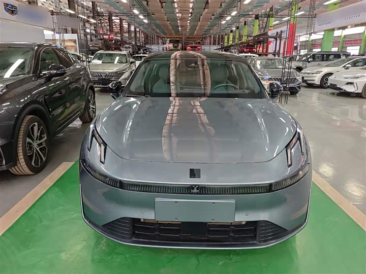 Lynk & Co 07 EM-P Hybrid, 2026 — фото 3 из 9