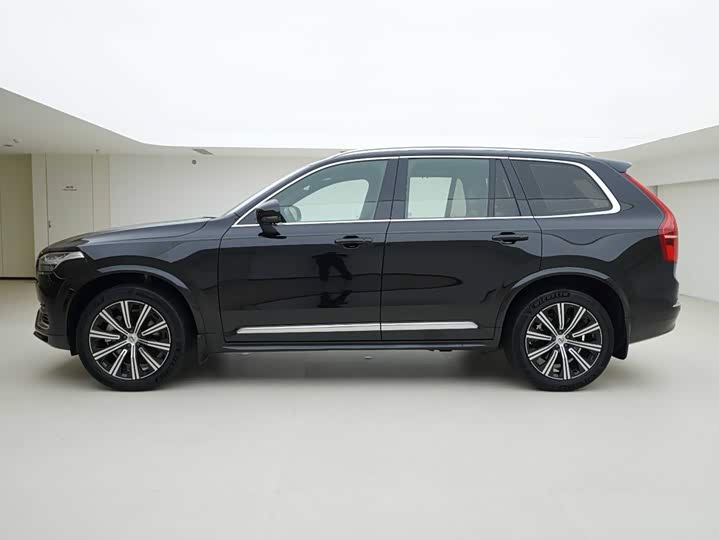 Volvo XC90, 2023 — фото 3 из 9