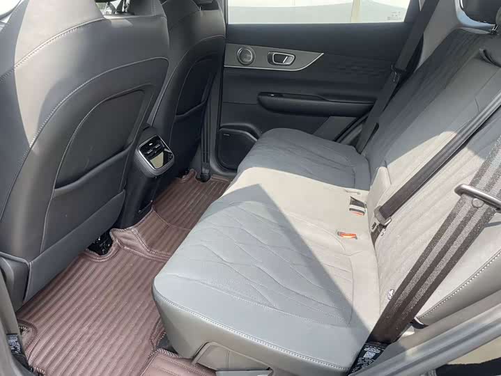 Chery Fulwin T8, 2025 — фото 6 из 9