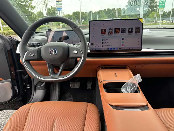 Buick Electra L7, 2025 — фото 4 из 9