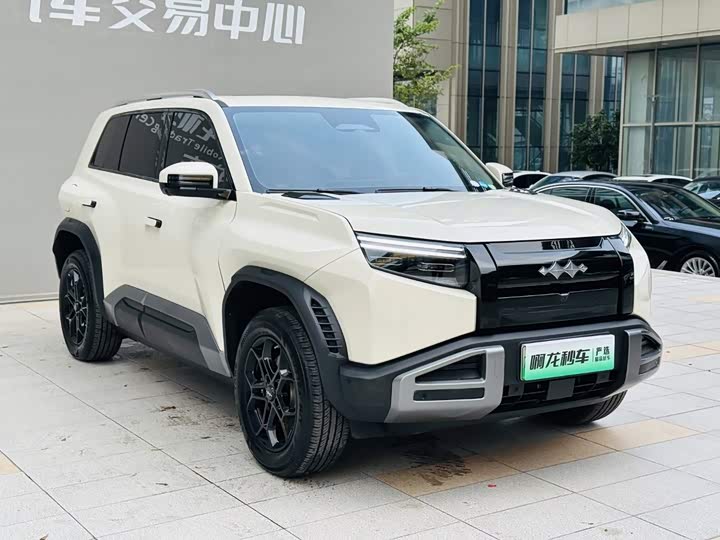 BYD FangChengBao Titanium 3 (Tai 3), 2025 — фото 3 из 9