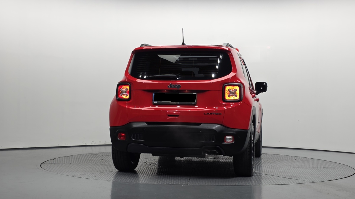 Jeep Renegade, 2022 — фото 4 из 12